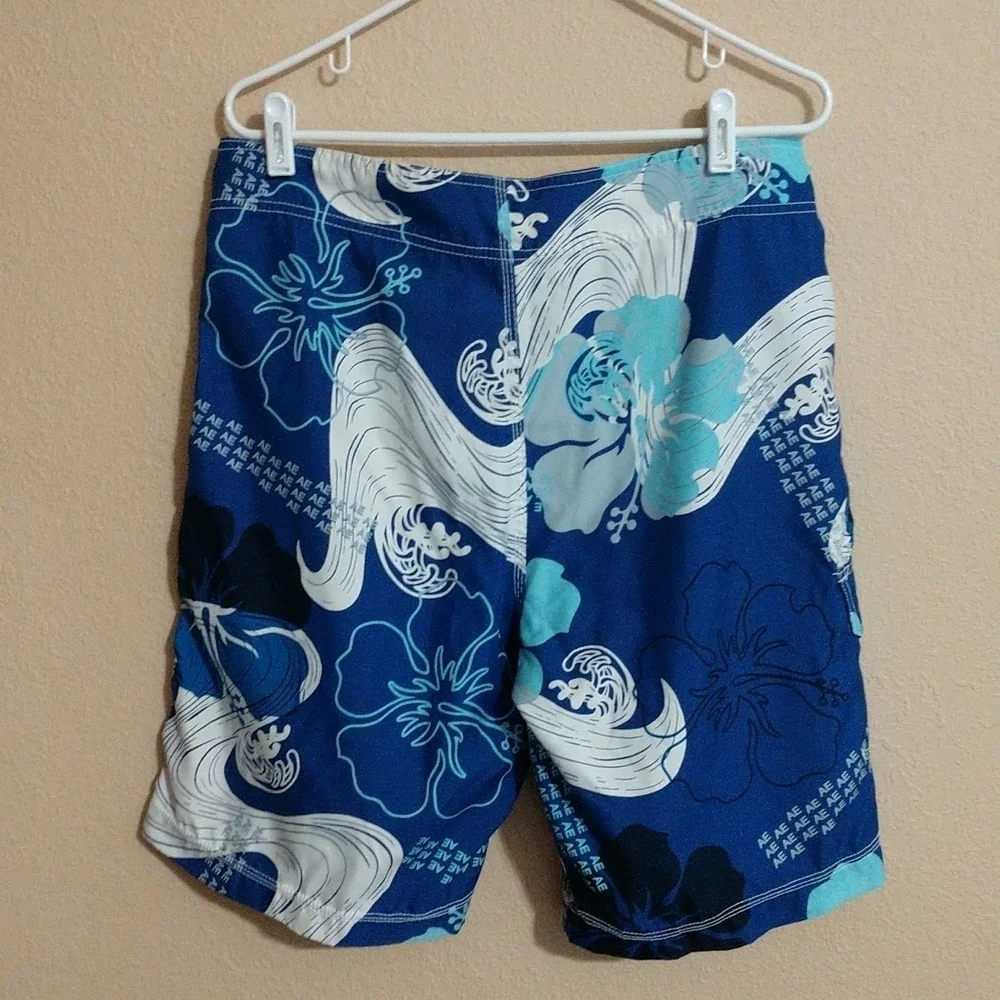 Men's American Eagle Outfitters Board Shorts Size 32